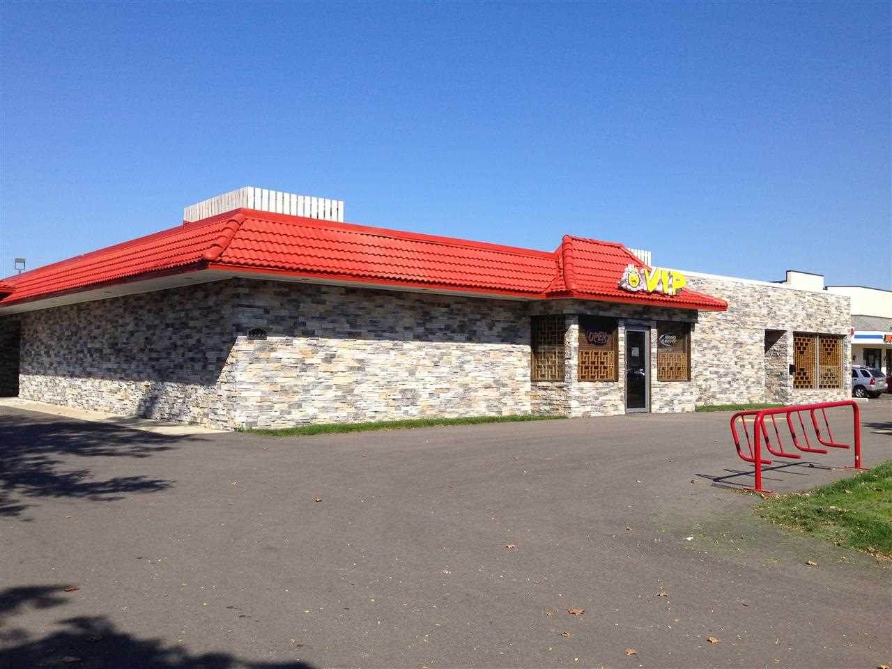 6718-6722 Odana Rd - Photo 1