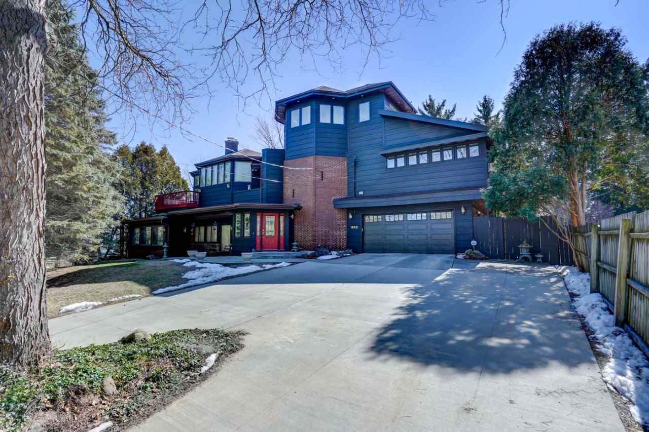 1853 Epworth Ct - Photo 1