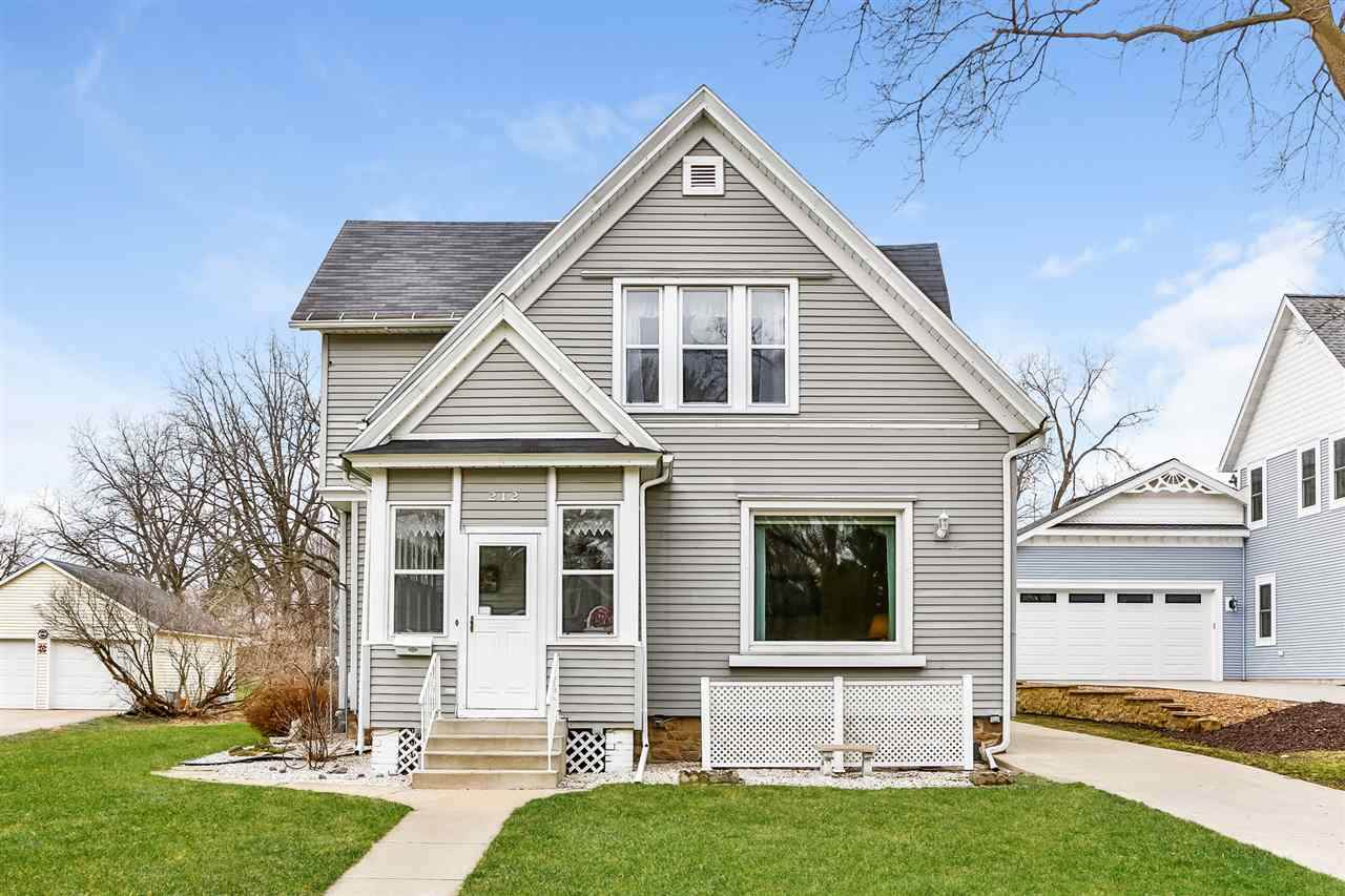 212 North St - Photo 1