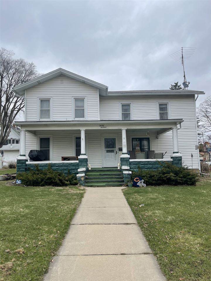 2019 10th St - Photo 1