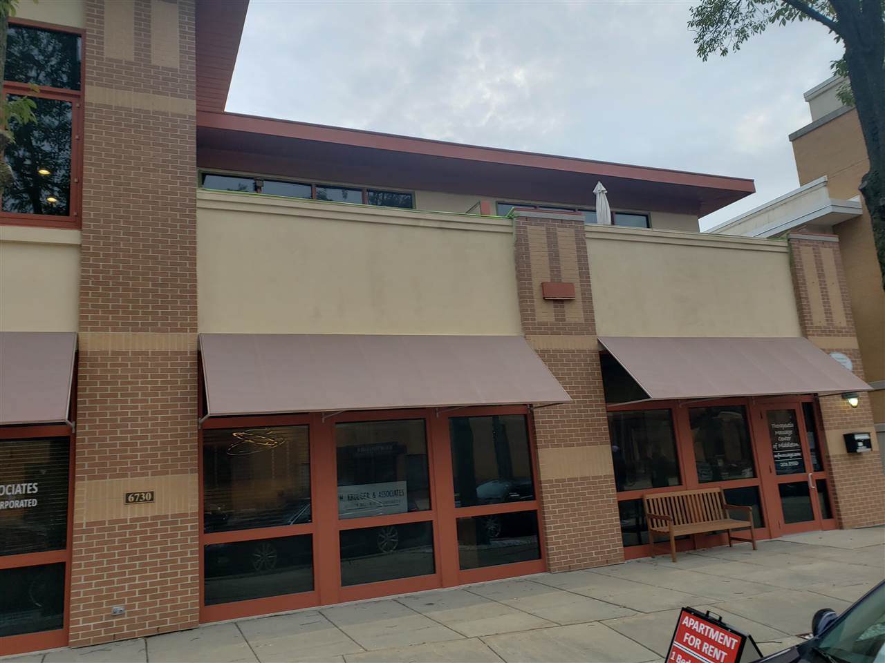 6730 Frank Lloyd Wright - Photo 1
