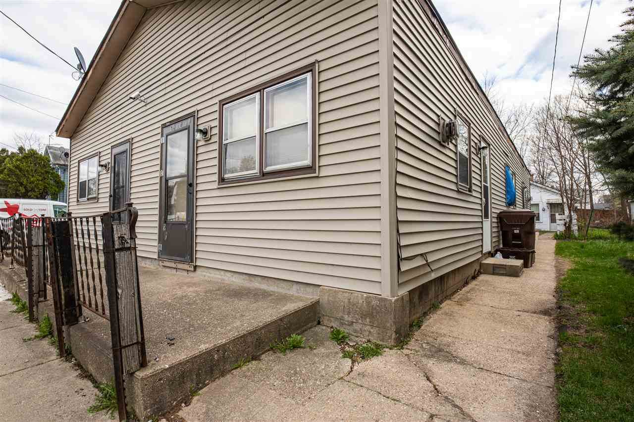 548 Shirland Ave - Photo 1