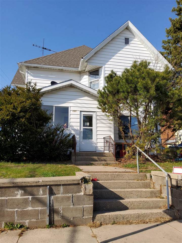 106 Division St - Photo 1