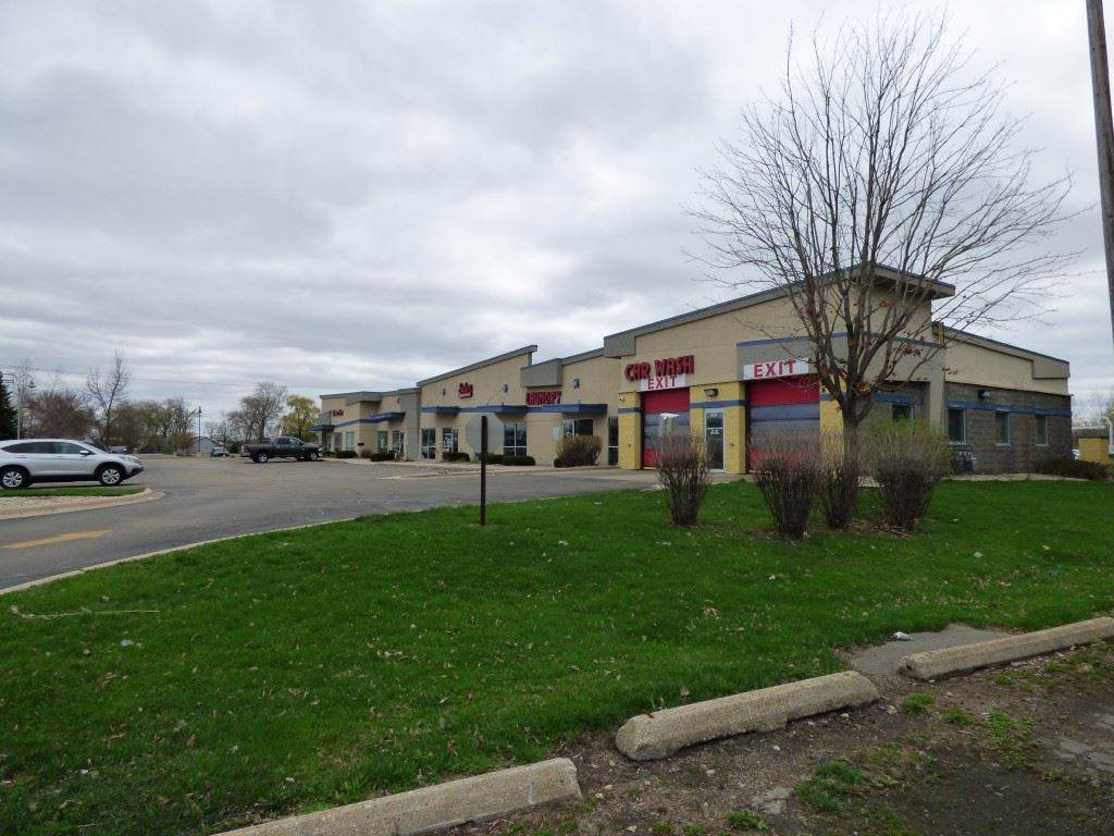 900 Broadway - Photo 1