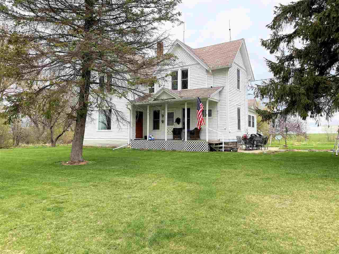 W1046 Town Line Rd - Photo 1