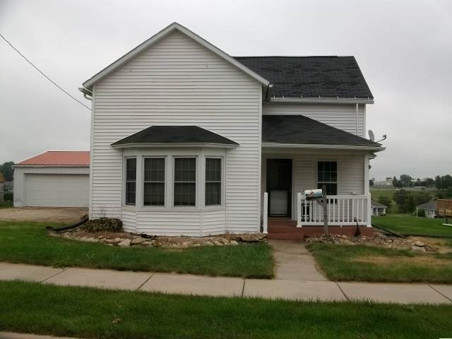 701 Adams St - Photo 1