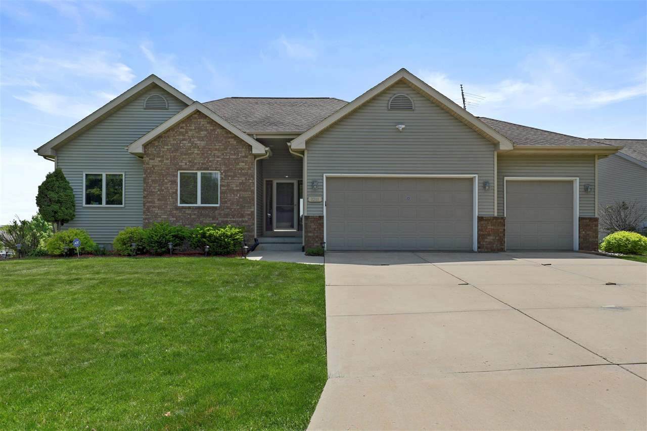3201 Bookham Dr - Photo 1