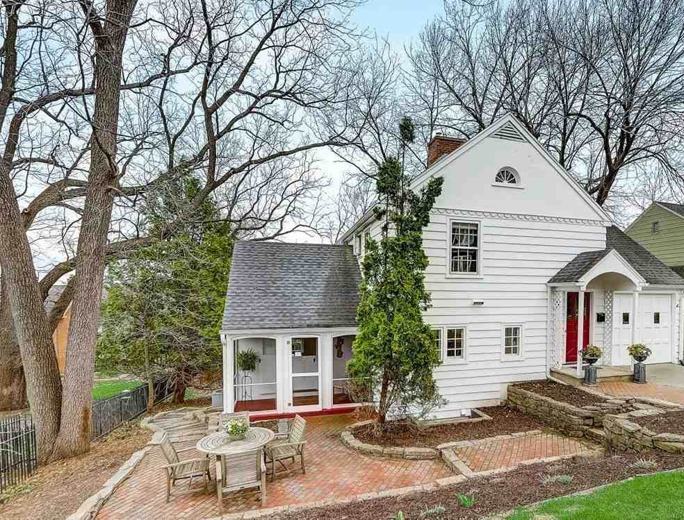 3705 Council Crest - Photo 1