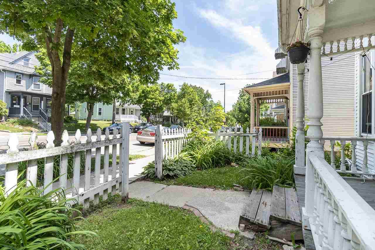 1417 Williamson St, Madison, WI 53703 (1911077) HomeTeam4u