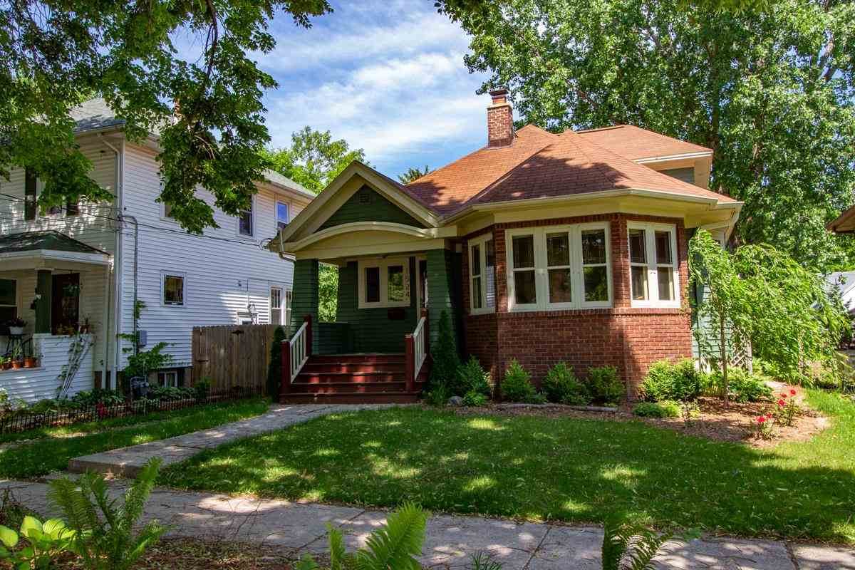 1524 Adams St - Photo 1