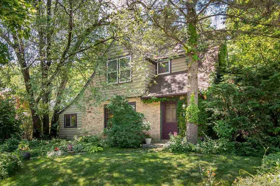 414 Randall Ave - Photo 1