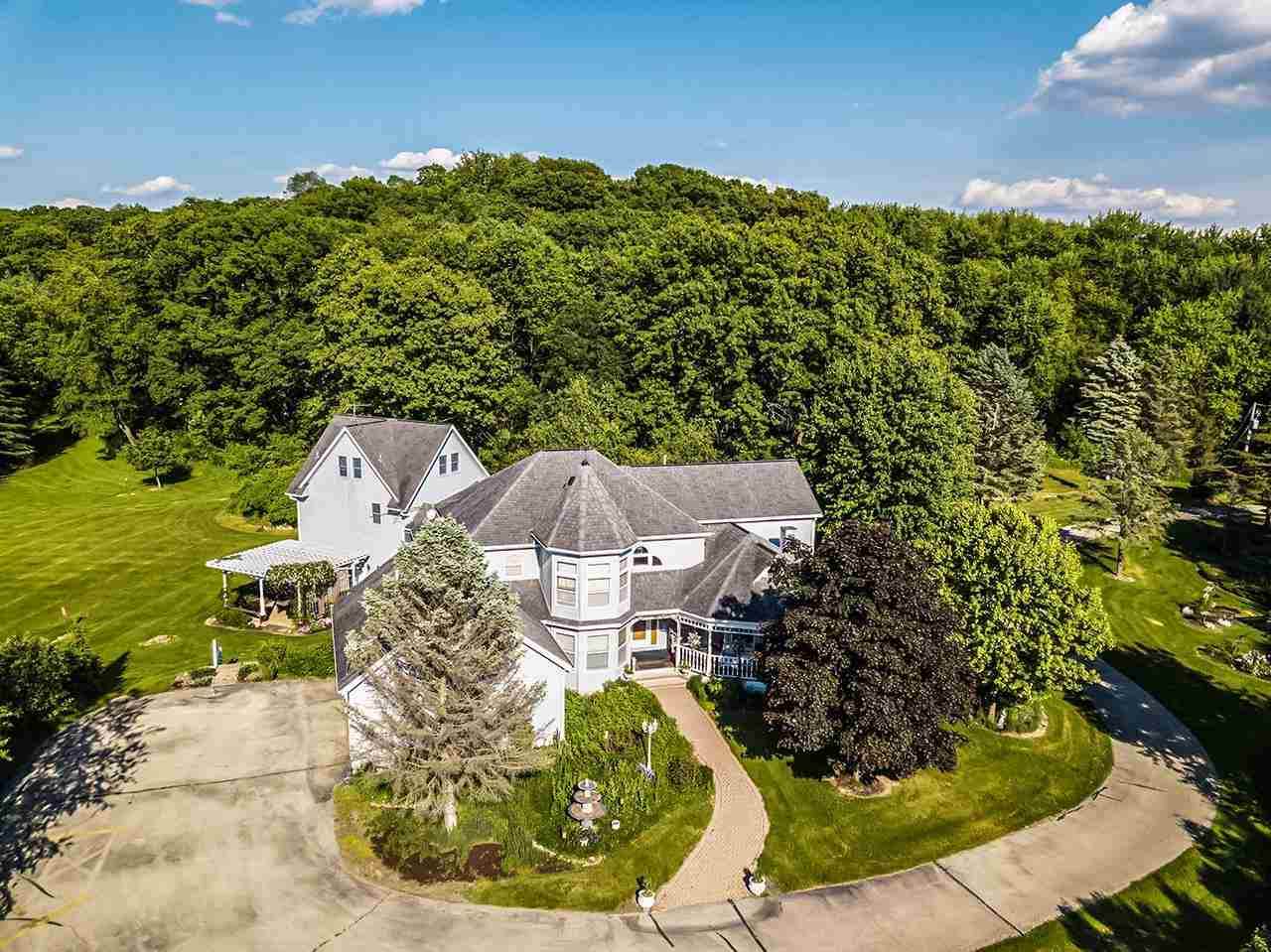 1090 Severson Rd - Photo 1