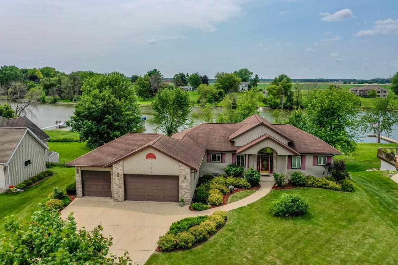 1147 Hillebrand Dr - Photo 1