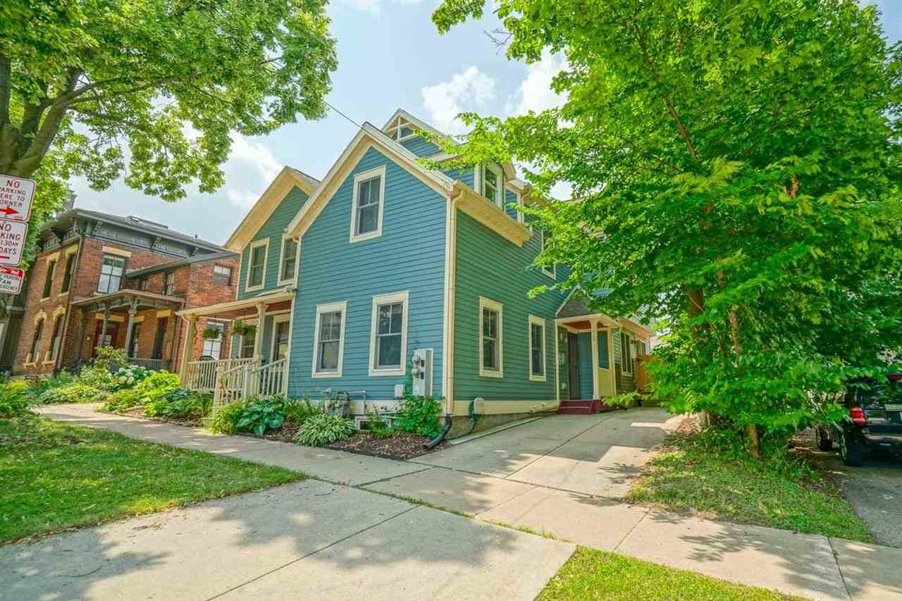 410 Livingston St - Photo 1