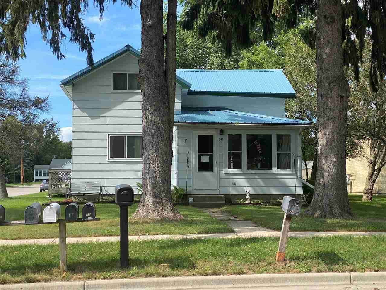 345 John St - Photo 1