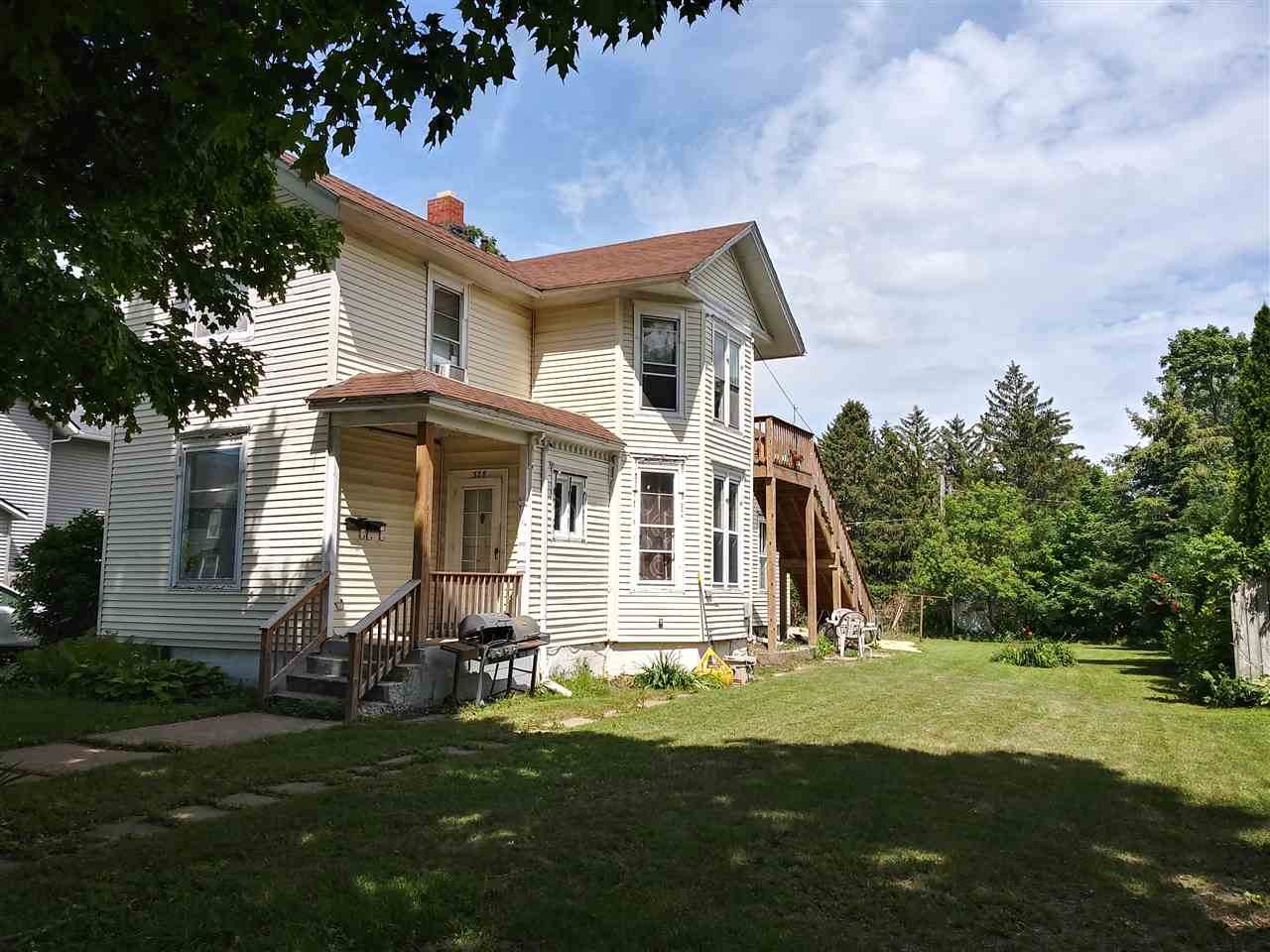 328 2nd St - Photo 1