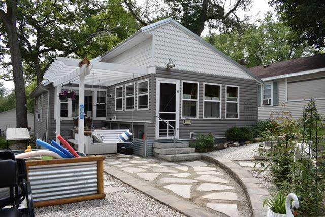 101 Forest Ave - Photo 1