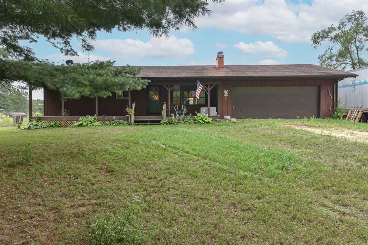 9723 County Road H - Photo 1