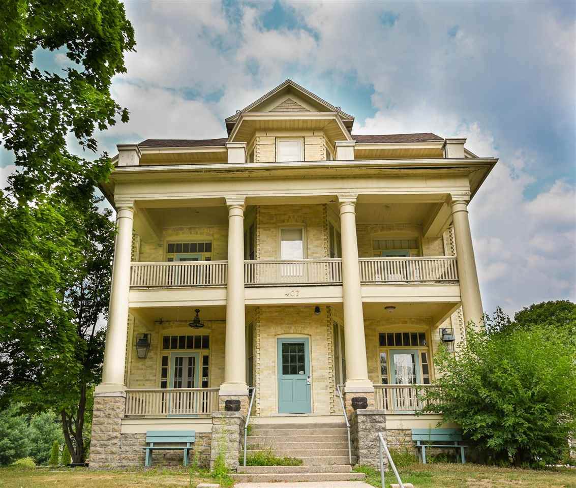 407 Lake St - Photo 1