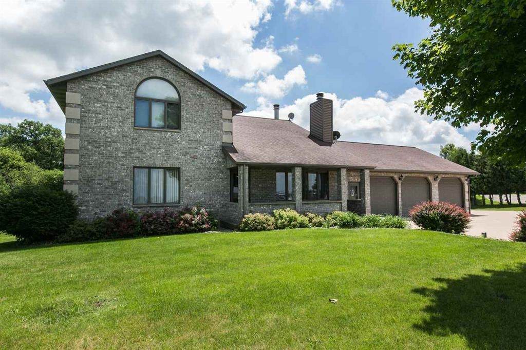 574 State Road 80 - Photo 1