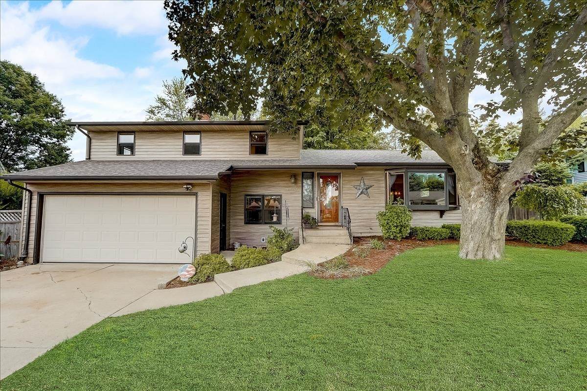 1218 Baitinger Ct - Photo 1