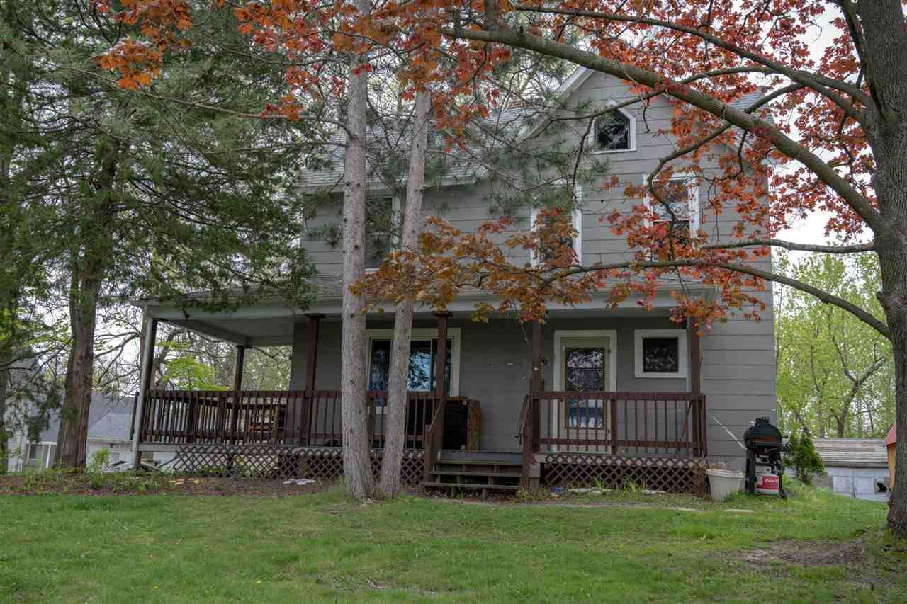 106 Tremont St - Photo 1