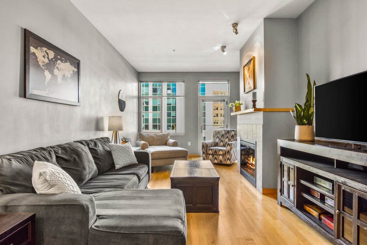 309 Washington Ave - Photo 1