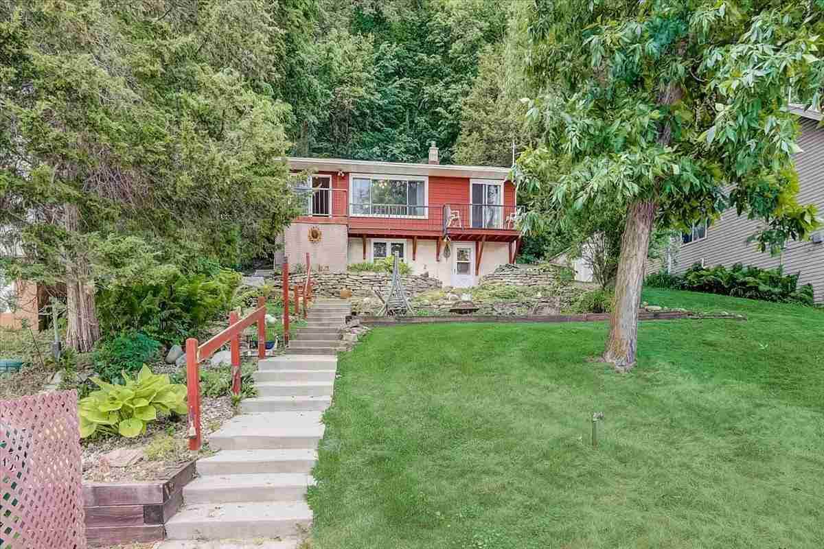 W10700 Tipperary Rd - Photo 1