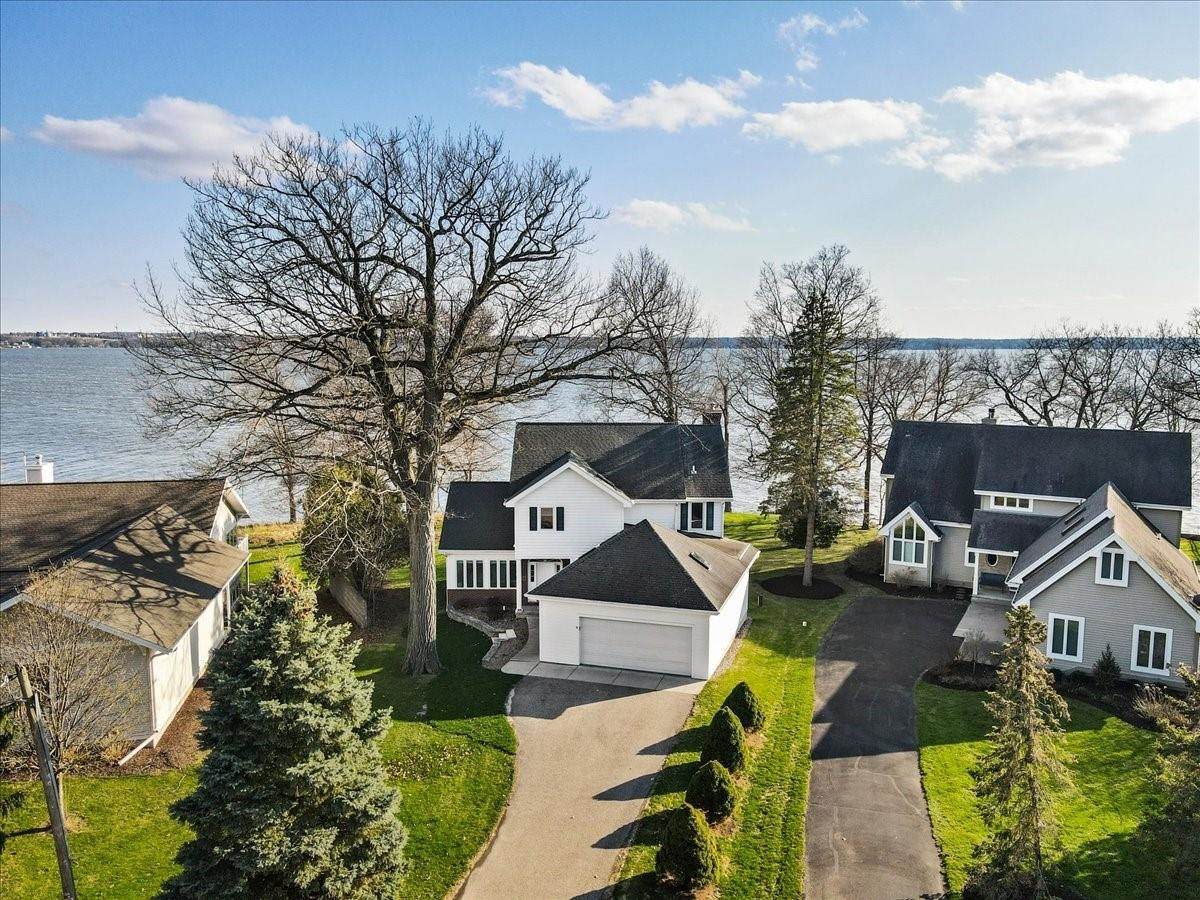 2287 Williams Point Dr - Photo 1