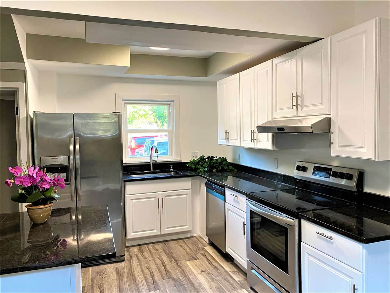 2645 Union St. - Photo 1