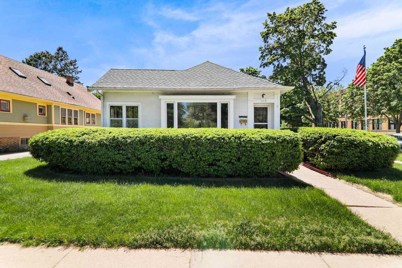 602 Thornton Ave - Photo 1