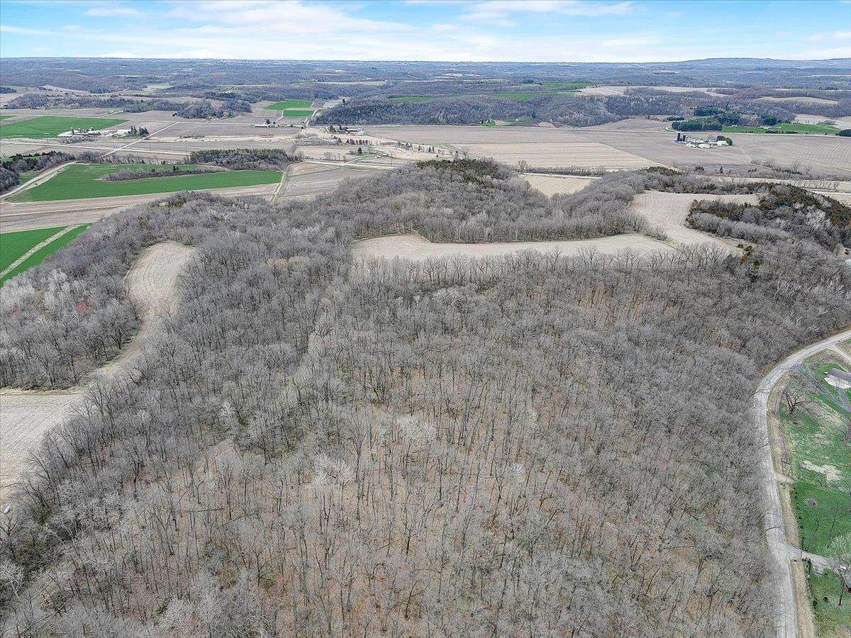 5076 Schultz Rd - Photo 1