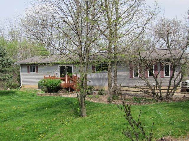 W1081 King Rd - Photo 1