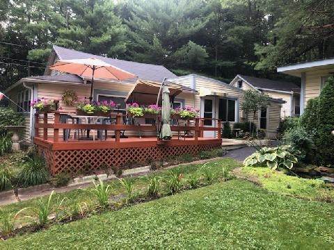 1326 River Rd - Photo 1