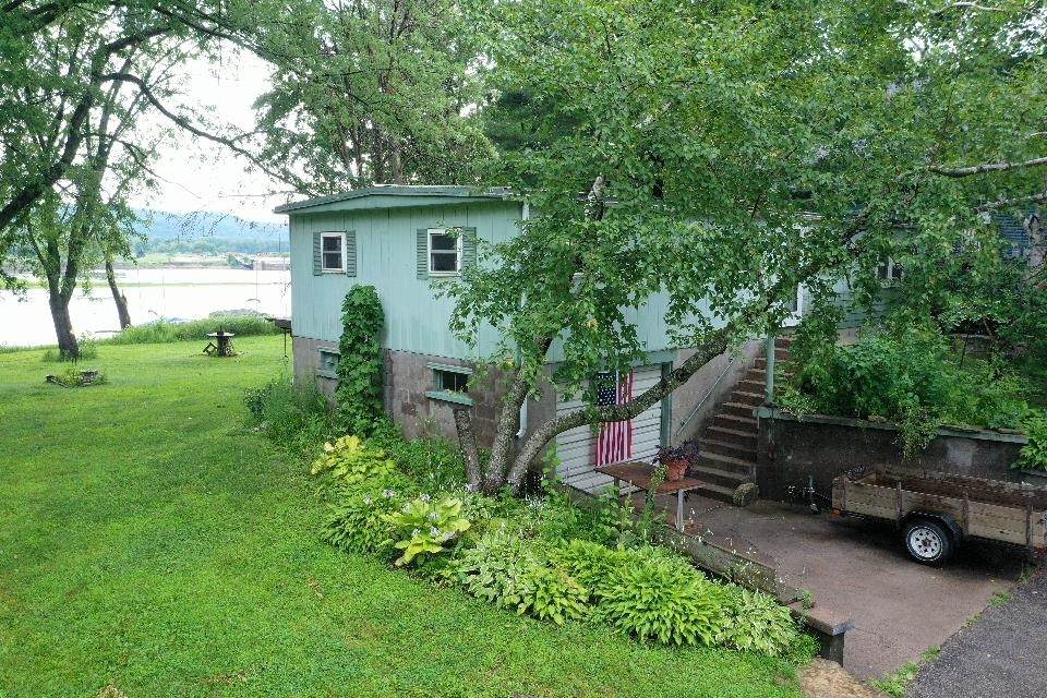711 Main St - Photo 1