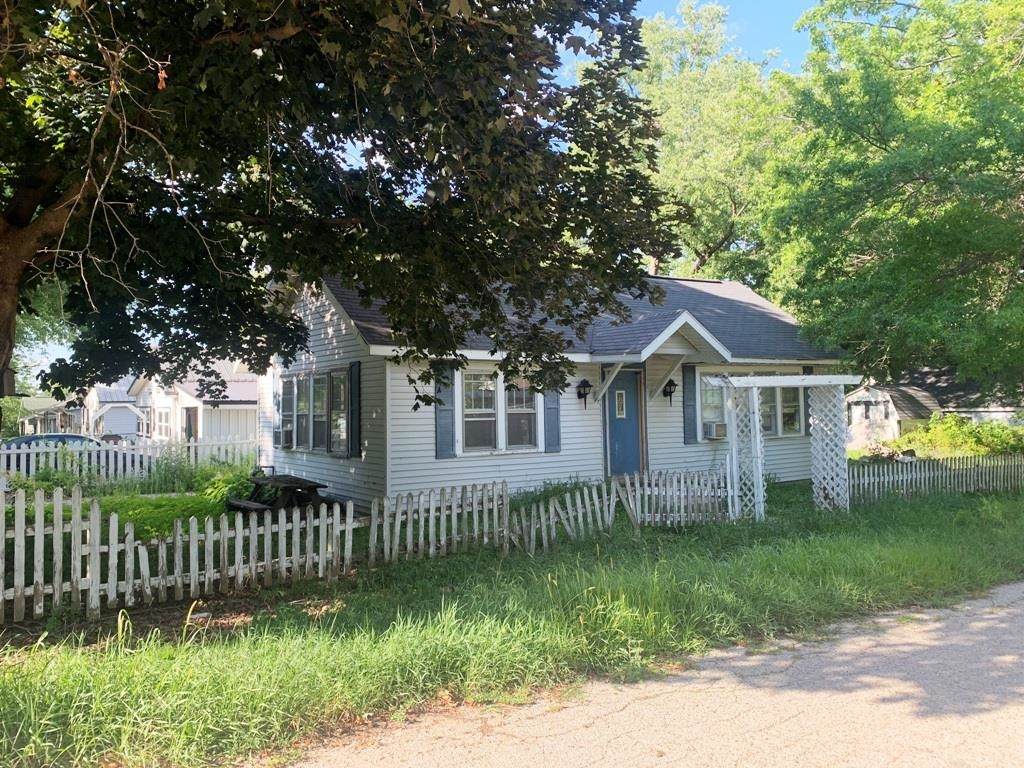 11618 Maple Beach Dr - Photo 1
