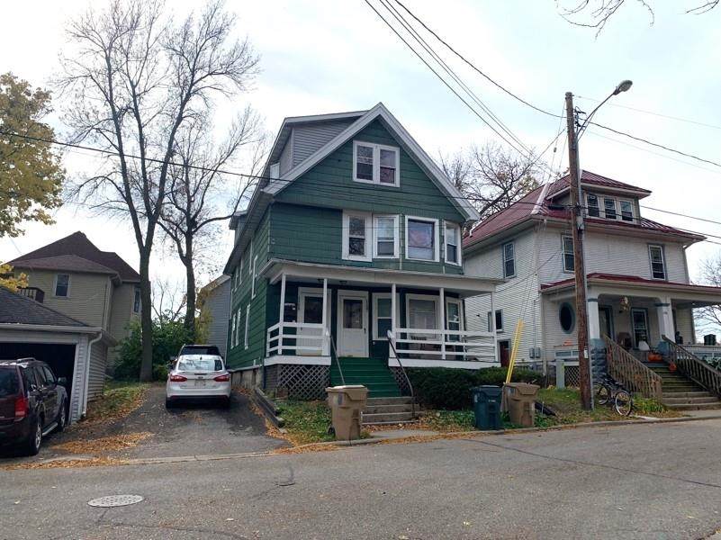 1125-1127 St James Ct - Photo 1