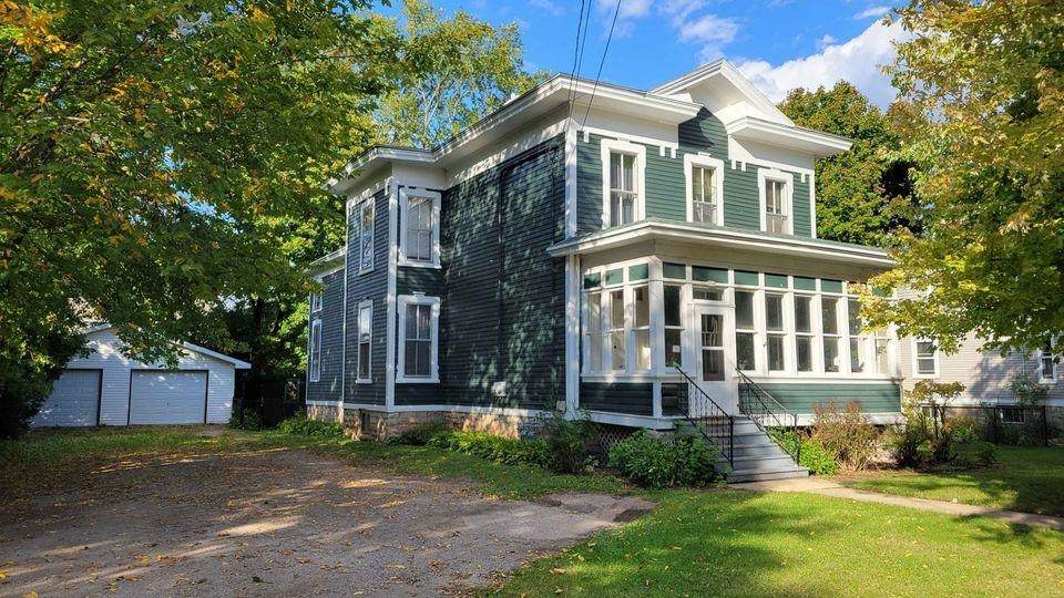 316 Fulton Ave - Photo 1