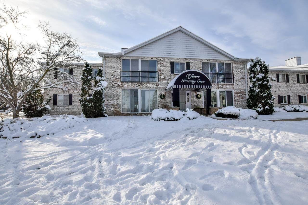 1521 Golf View Rd - Photo 1