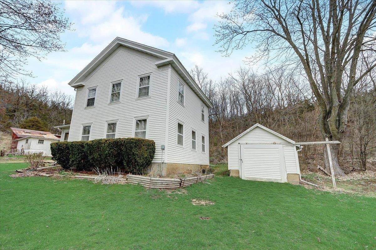 5076 Schultz Road - Photo 1