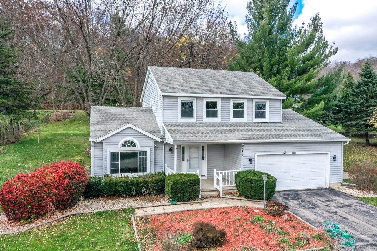 3033 Hillside Trail - Photo 1