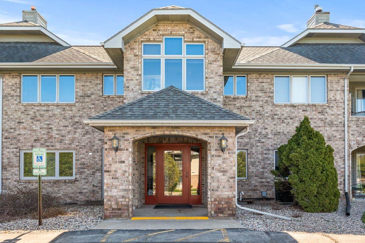 778 Hillside Terrace - Photo 1