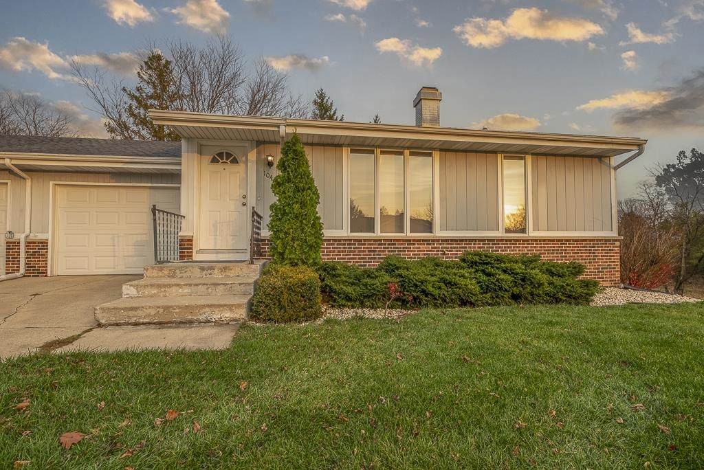 1044 Wuthering Hills Drive - Photo 1