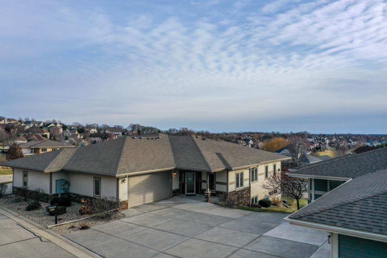 1404 Palm Grass Pass - Photo 1