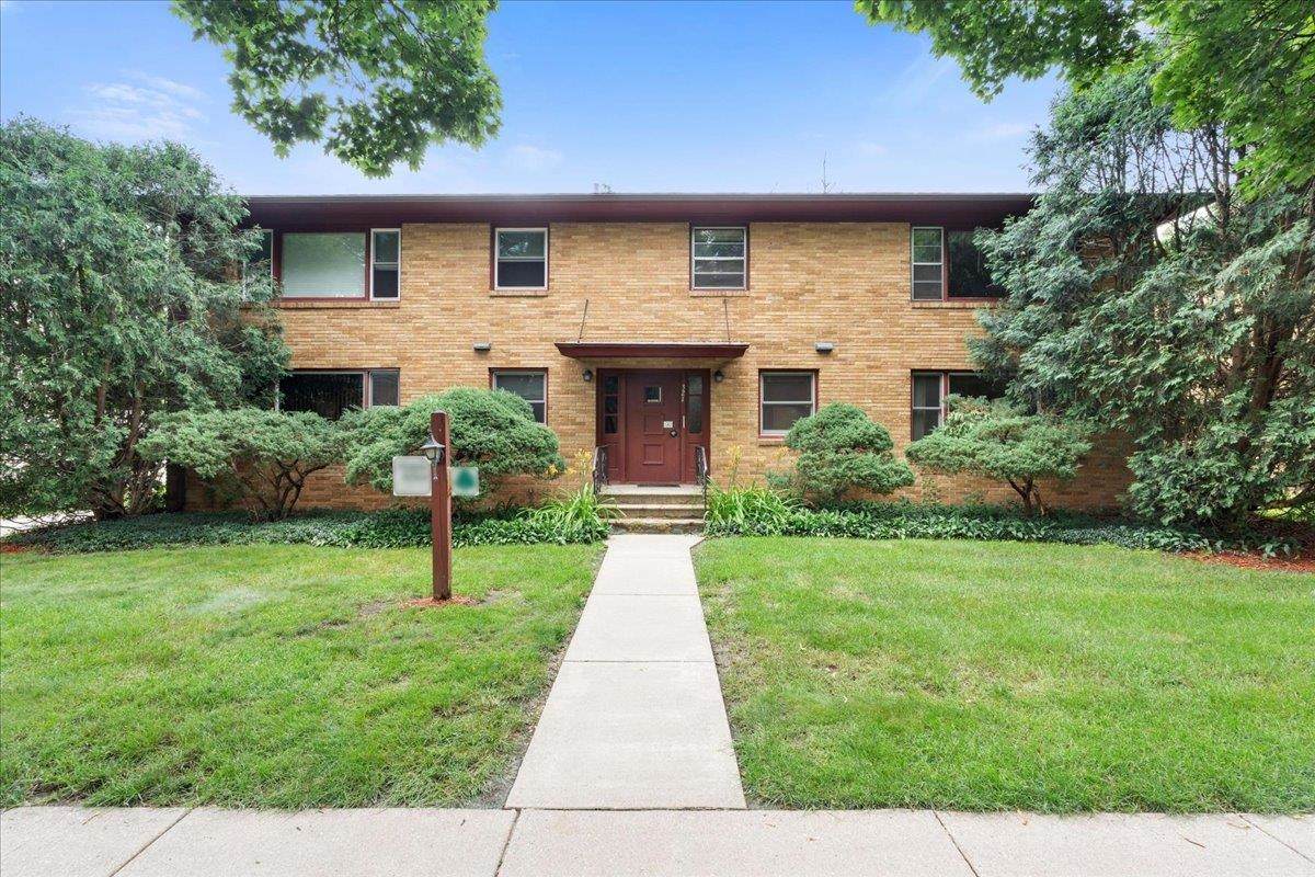 321 Palomino Lane - Photo 1