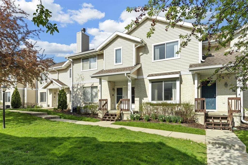 6973 Chester Drive - Photo 1