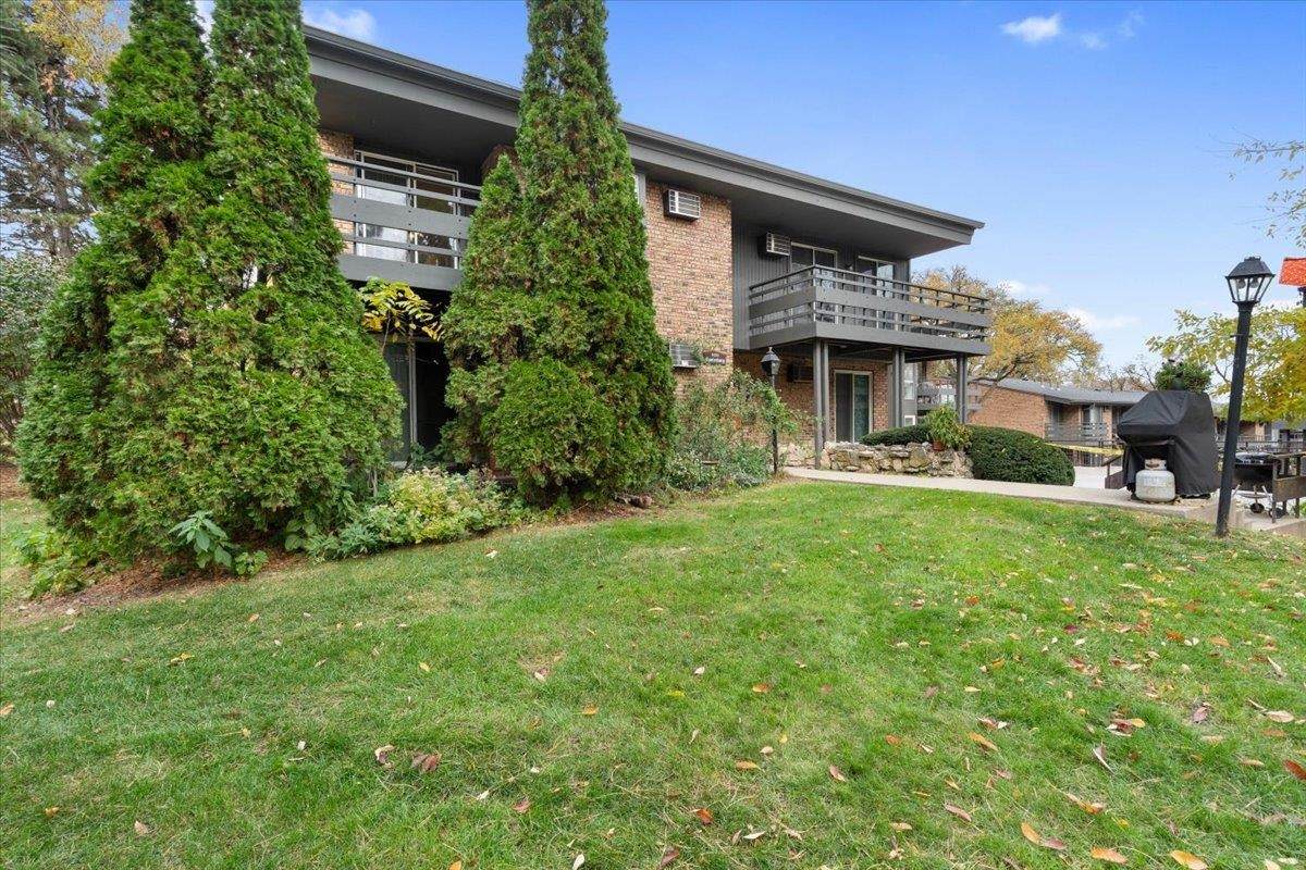 6251 Charing Cross Lane - Photo 1