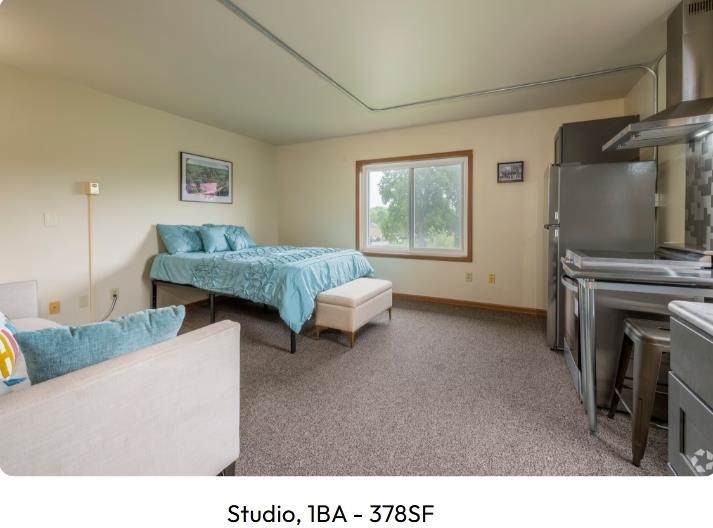 605 Chase Boulevard - Photo 1