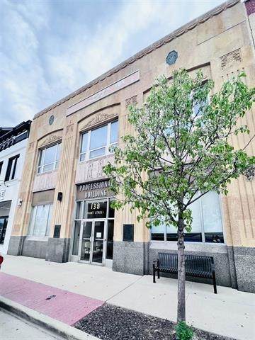 138 Front Street - Photo 1