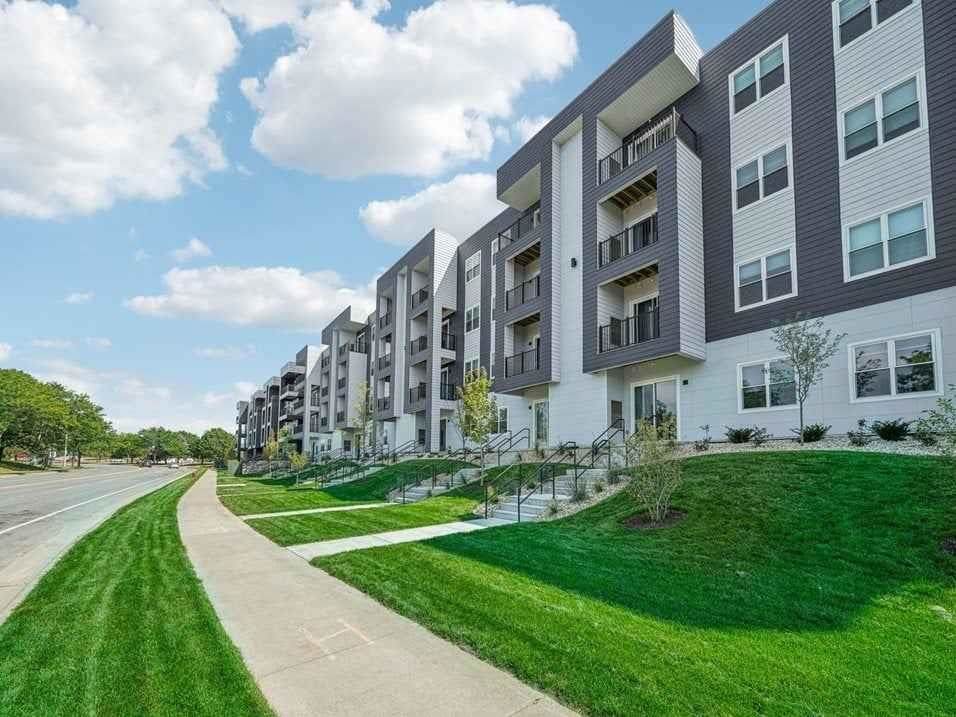 2039 E Springs Drive - Photo 1